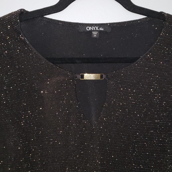 ONYX Festive Shimmering Blouse - Picture 2 of 4